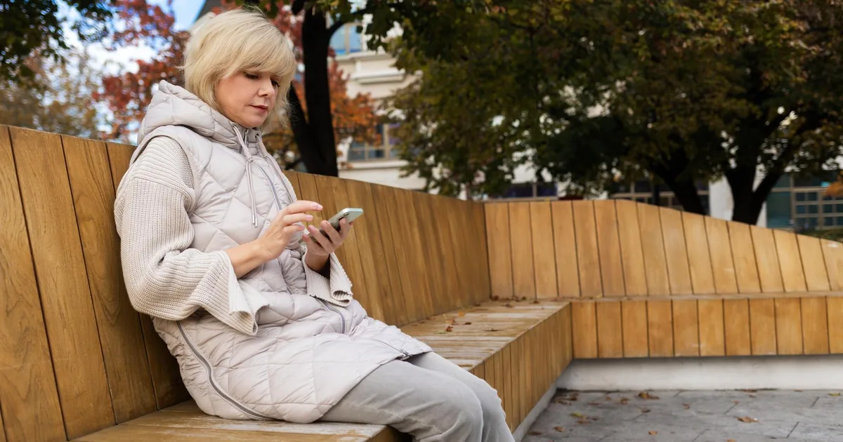 Нарцисс человек: 7 признаков хищника в маске